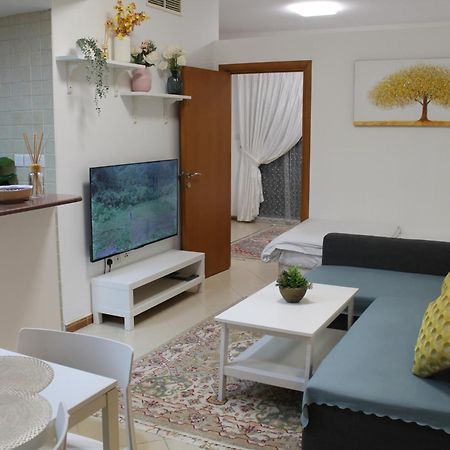 Newly Furnished Cozy 1 Bedroom Apartment Close To Jbr Beach And Metro Дубай Екстер'єр фото
