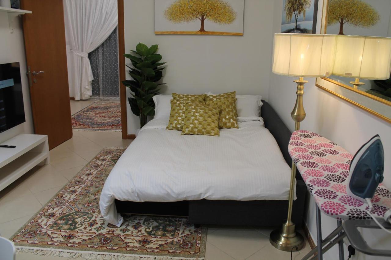Newly Furnished Cozy 1 Bedroom Apartment Close To Jbr Beach And Metro Дубай Екстер'єр фото