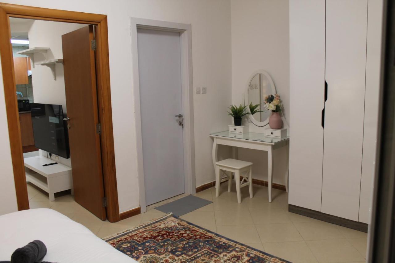Newly Furnished Cozy 1 Bedroom Apartment Close To Jbr Beach And Metro Дубай Екстер'єр фото