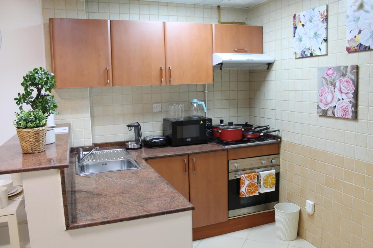 Newly Furnished Cozy 1 Bedroom Apartment Close To Jbr Beach And Metro Дубай Екстер'єр фото