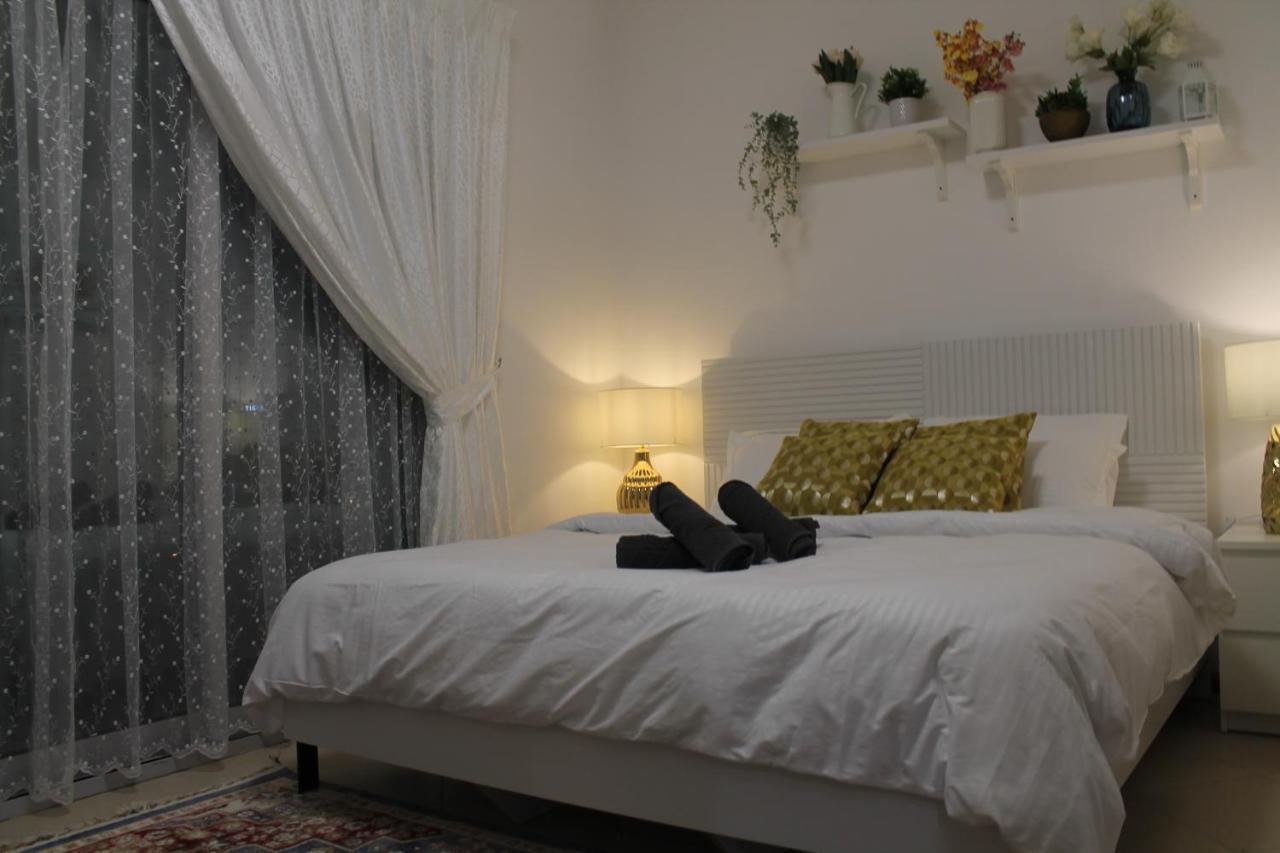 Newly Furnished Cozy 1 Bedroom Apartment Close To Jbr Beach And Metro Дубай Екстер'єр фото