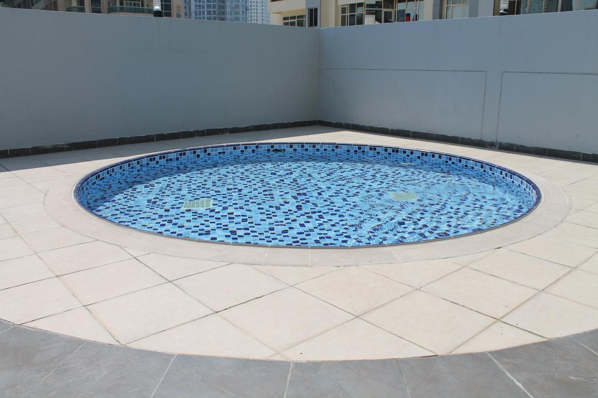 Newly Furnished Cozy 1 Bedroom Apartment Close To Jbr Beach And Metro Дубай Екстер'єр фото